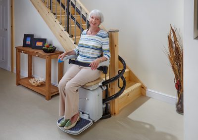 Handicare 2000 Simplicity Curved Stairlift
